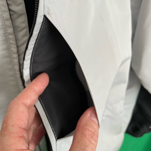 IZOD jacket, men’s medium, gray and cream color, good condition - Picture 7 of 9